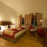 Palac Pakoszow Wernersdorf