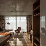 Pałac Pakoszów Wernersdorf Hotel 5*