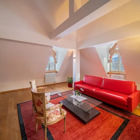 Pałac Pakoszów Wernersdorf Hotel 5*