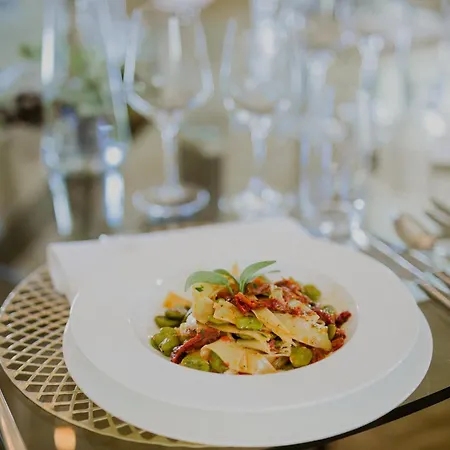 Pałac Pakoszów Wernersdorf