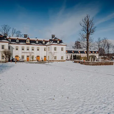 Hotel Palac Pakoszow Wernersdorf 5*