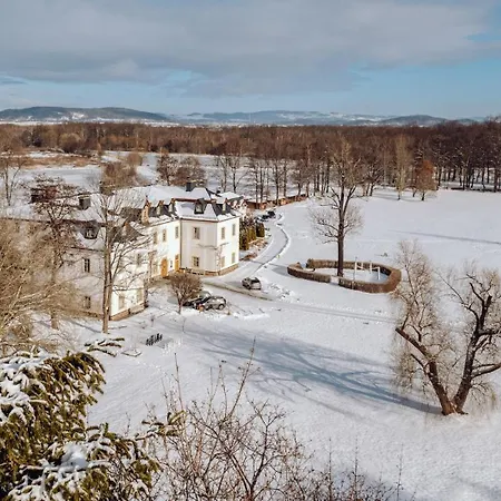 Hotel Pałac Pakoszów Wernersdorf