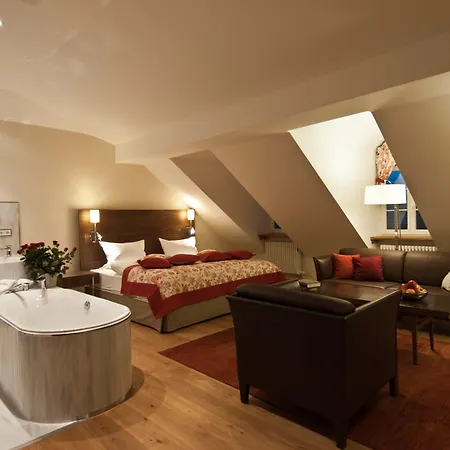 Hotel Pałac Pakoszów Wernersdorf