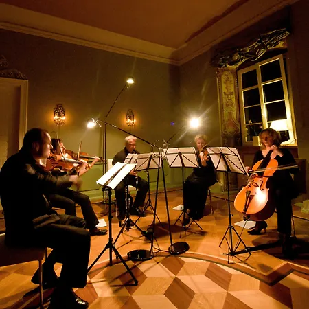 Pałac Pakoszów Wernersdorf Hotel