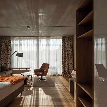 Pałac Pakoszów Wernersdorf Hotel 5*