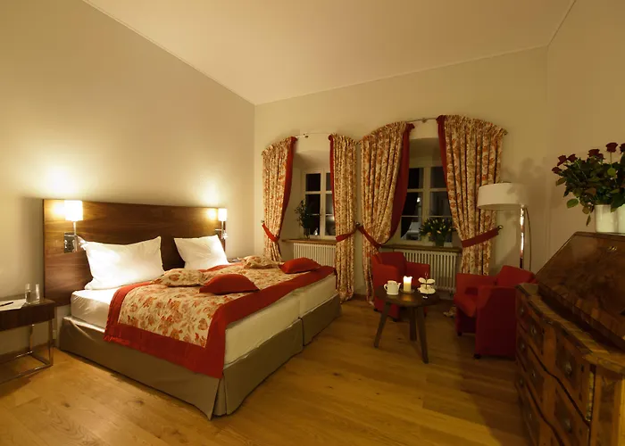 Palac Pakoszow Wernersdorf