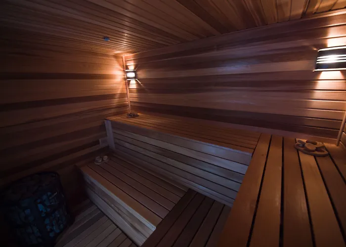 Pałac Pakoszów Wernersdorf Hotel 5*