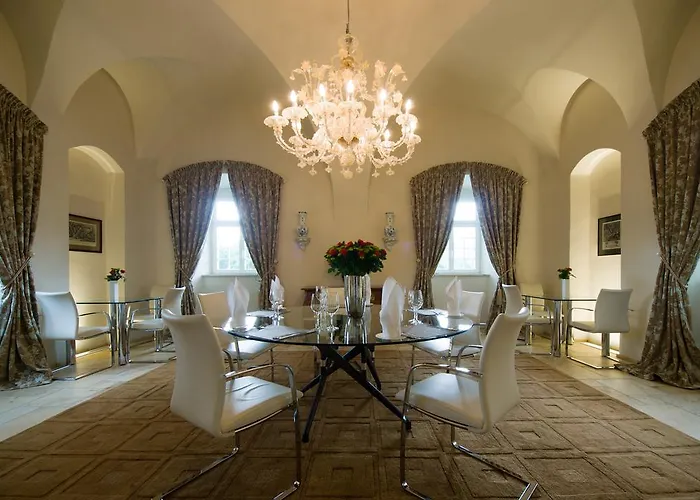 Palac Pakoszow Wernersdorf 5* 피에초비체