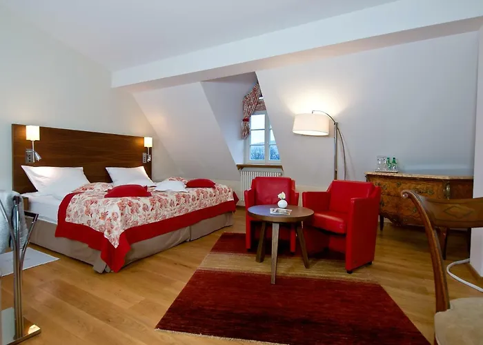 Pałac Pakoszów Wernersdorf 5*