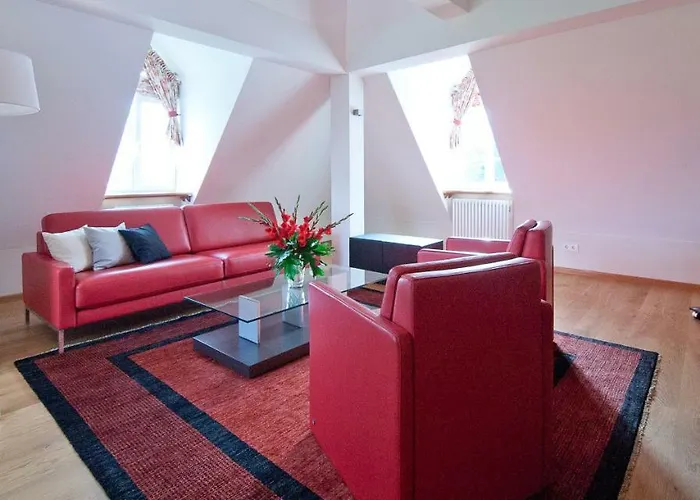 Palac Pakoszow Wernersdorf