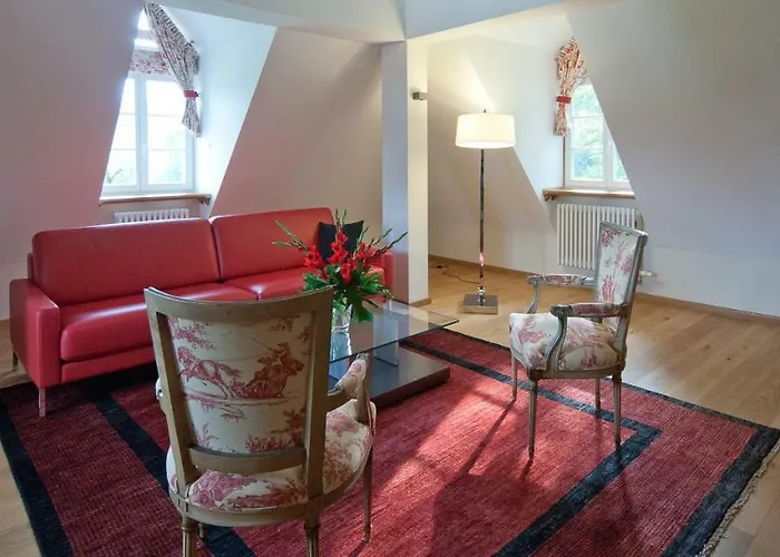 Pałac Pakoszów Wernersdorf 5*